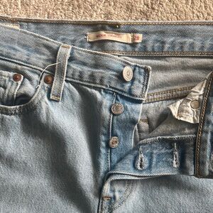 Levi's Wedgie Straight Jeans